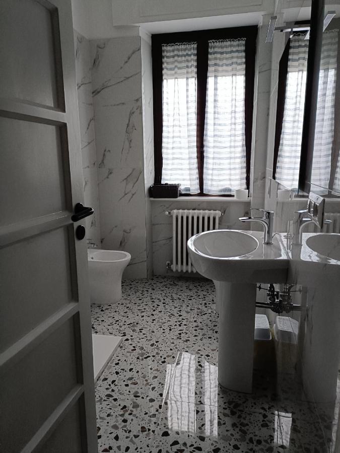 L'Affaccio Sulla Piazza Apartment Avezzano Luaran gambar